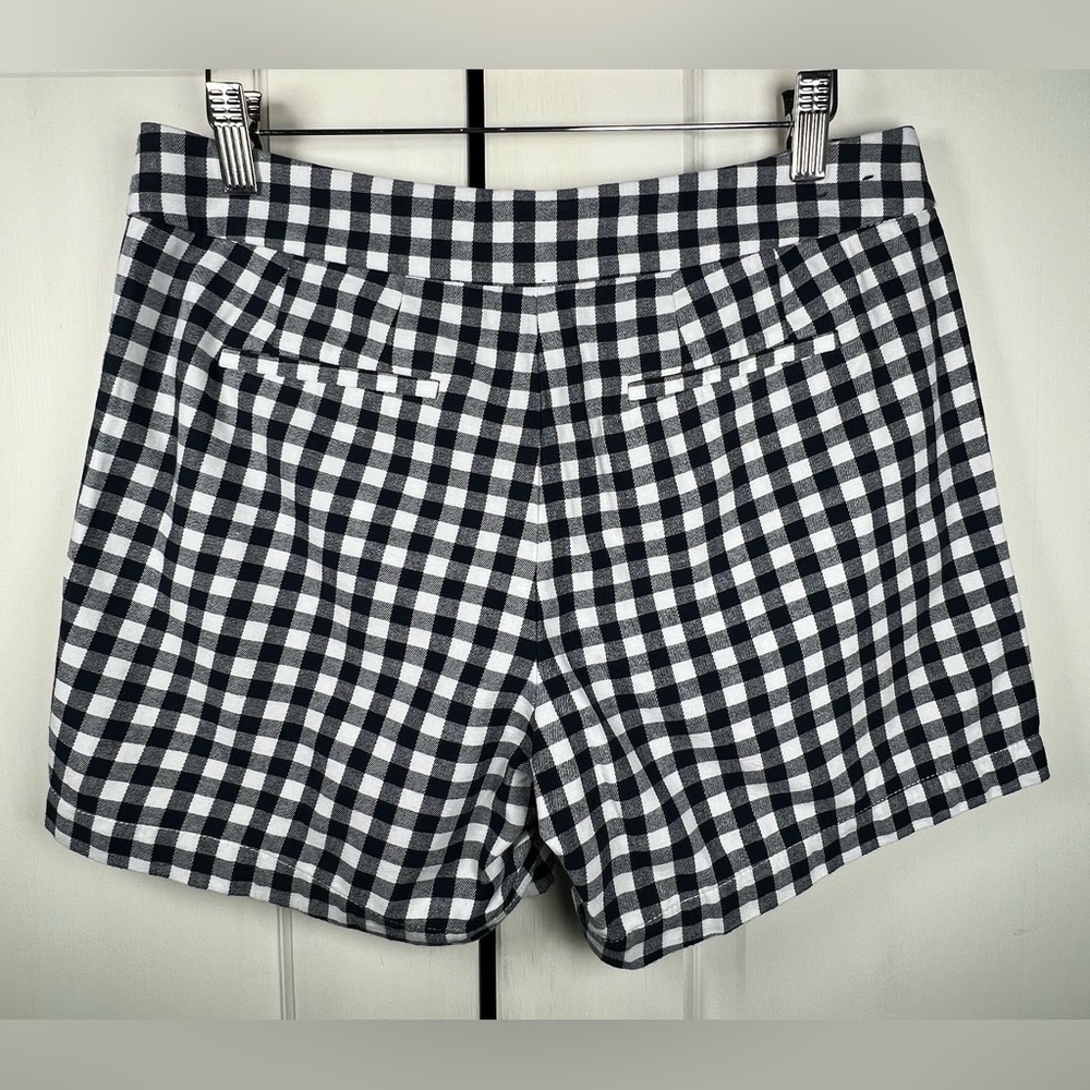 J. Crew Gingham Navy/White Excellent Condition 100% Cotton Shorts Size 2 - Picture 2 of 5